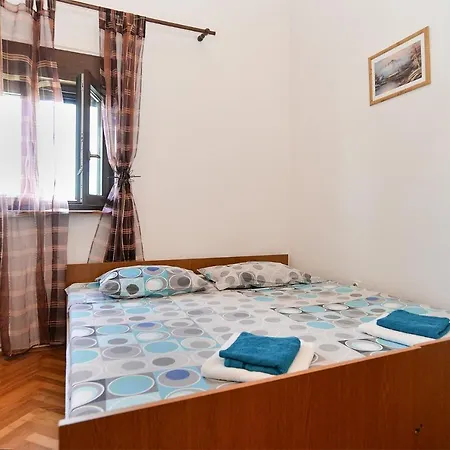 Apartment With A Parking Space Peroj, - 20731