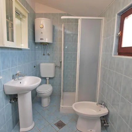 With A Parking Space Peroj, - 20731 Apartment *