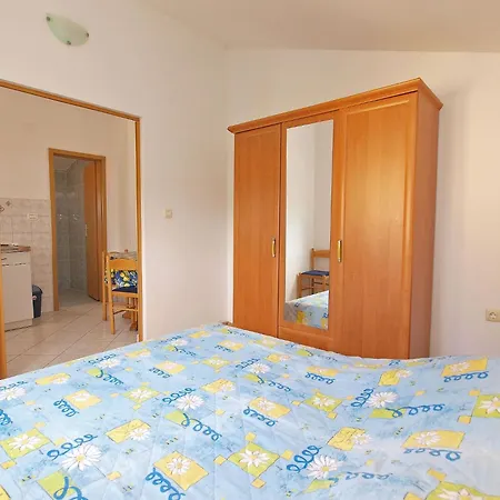 Apartment With A Parking Space Peroj, - 20731 *