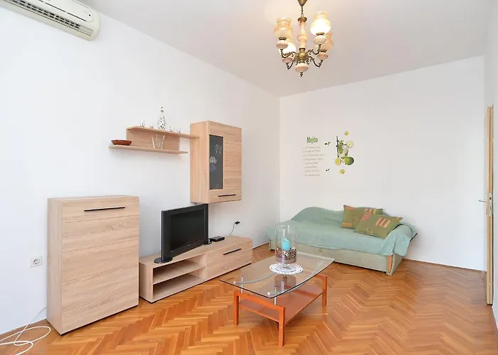 With Parking Space Peroj, - 20731 法扎纳